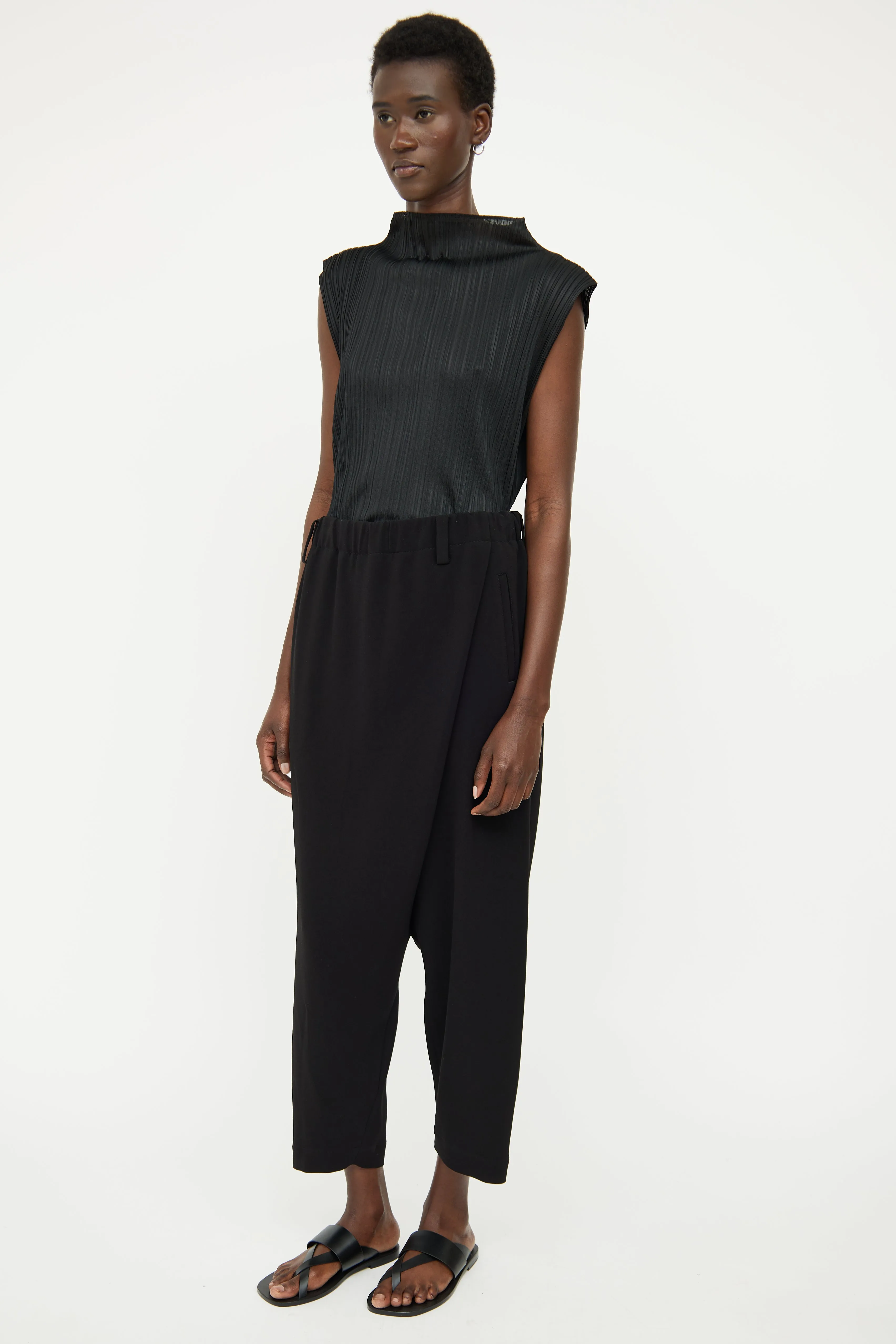 Black Pleated Crossover Pant