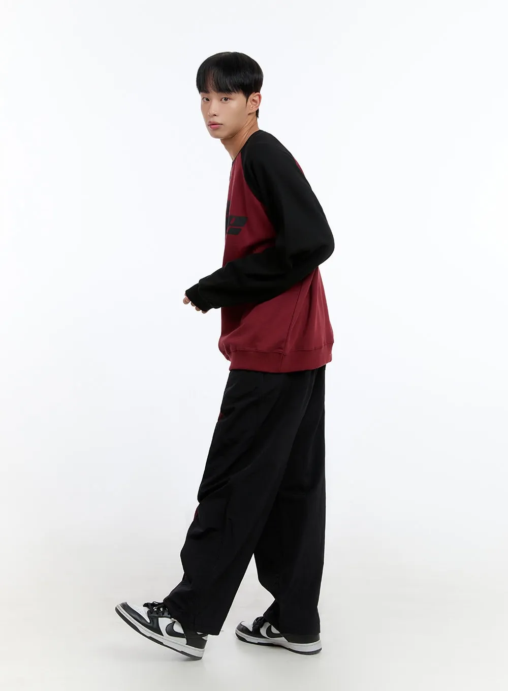 Men's Cotton Graphic Raglan Sweatshirt IS413