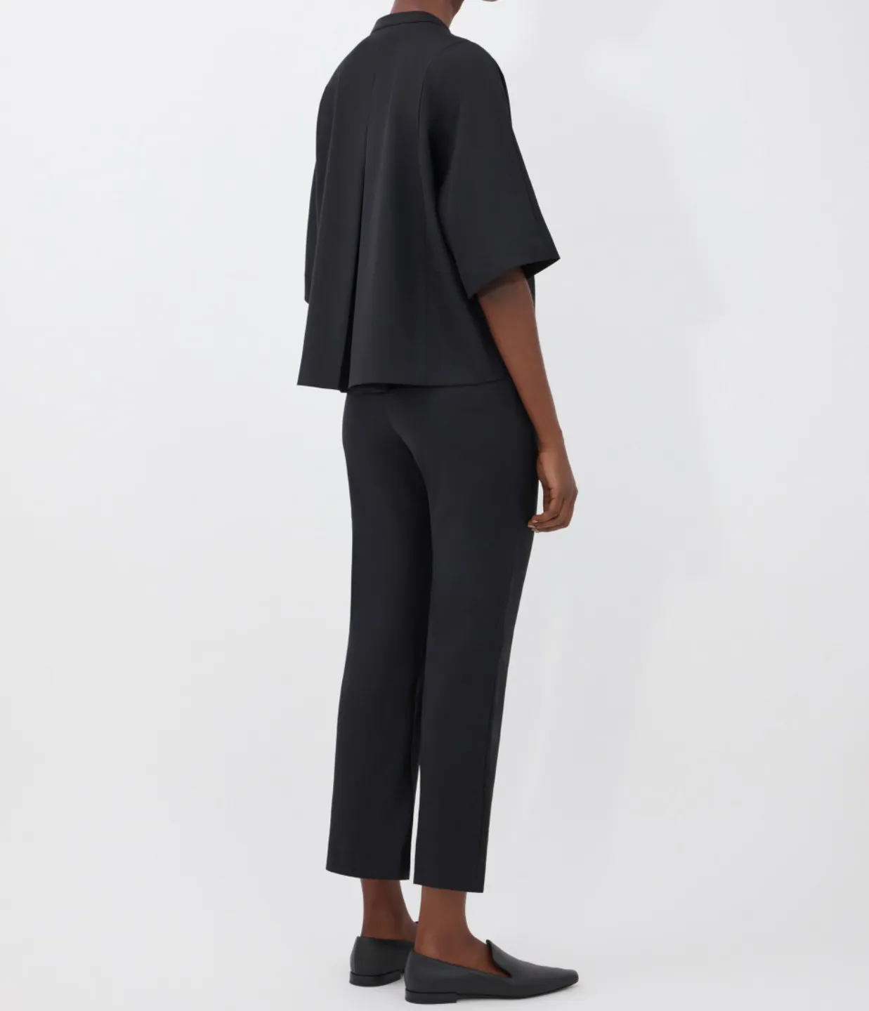 Sofe Cropped Trousers in Black